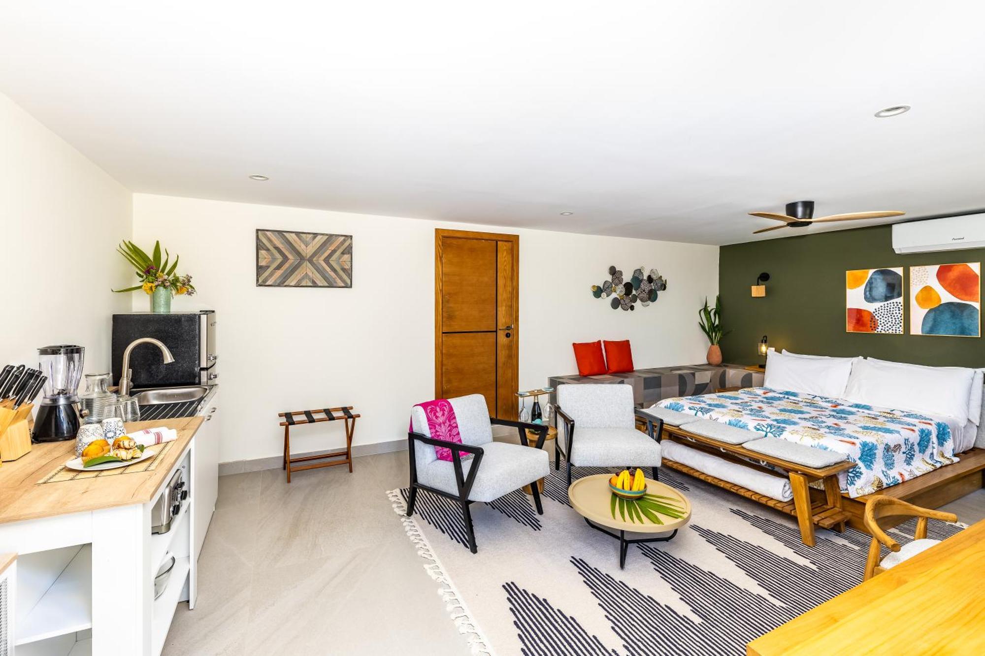 Jade I Long Bay Retreat I Luxury Stay Near Grace Bay & Long Bay Beach Extérieur photo