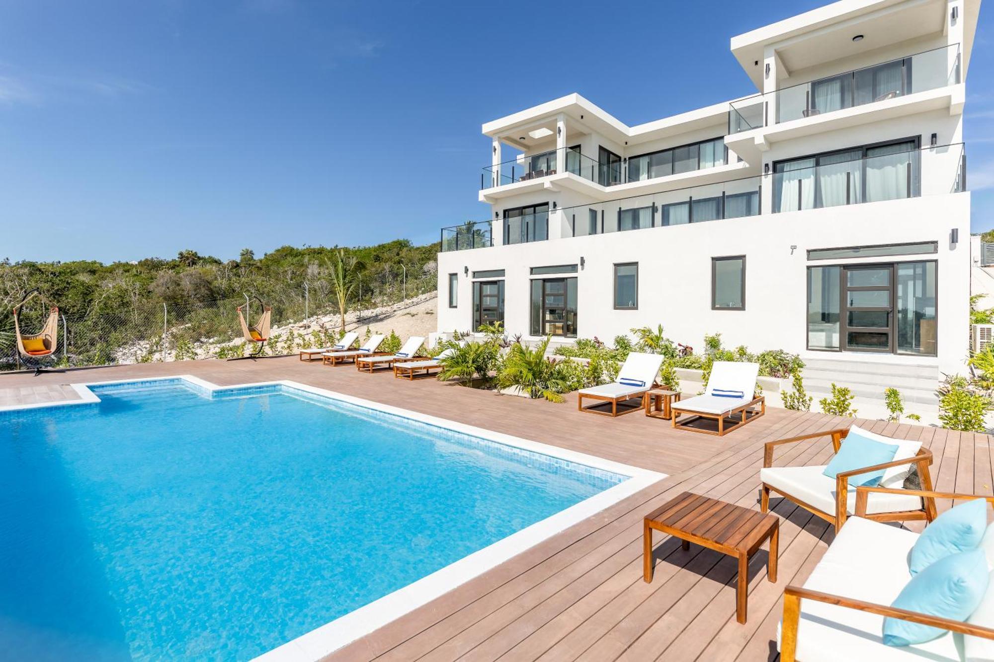 Jade I Long Bay Retreat I Luxury Stay Near Grace Bay & Long Bay Beach Extérieur photo