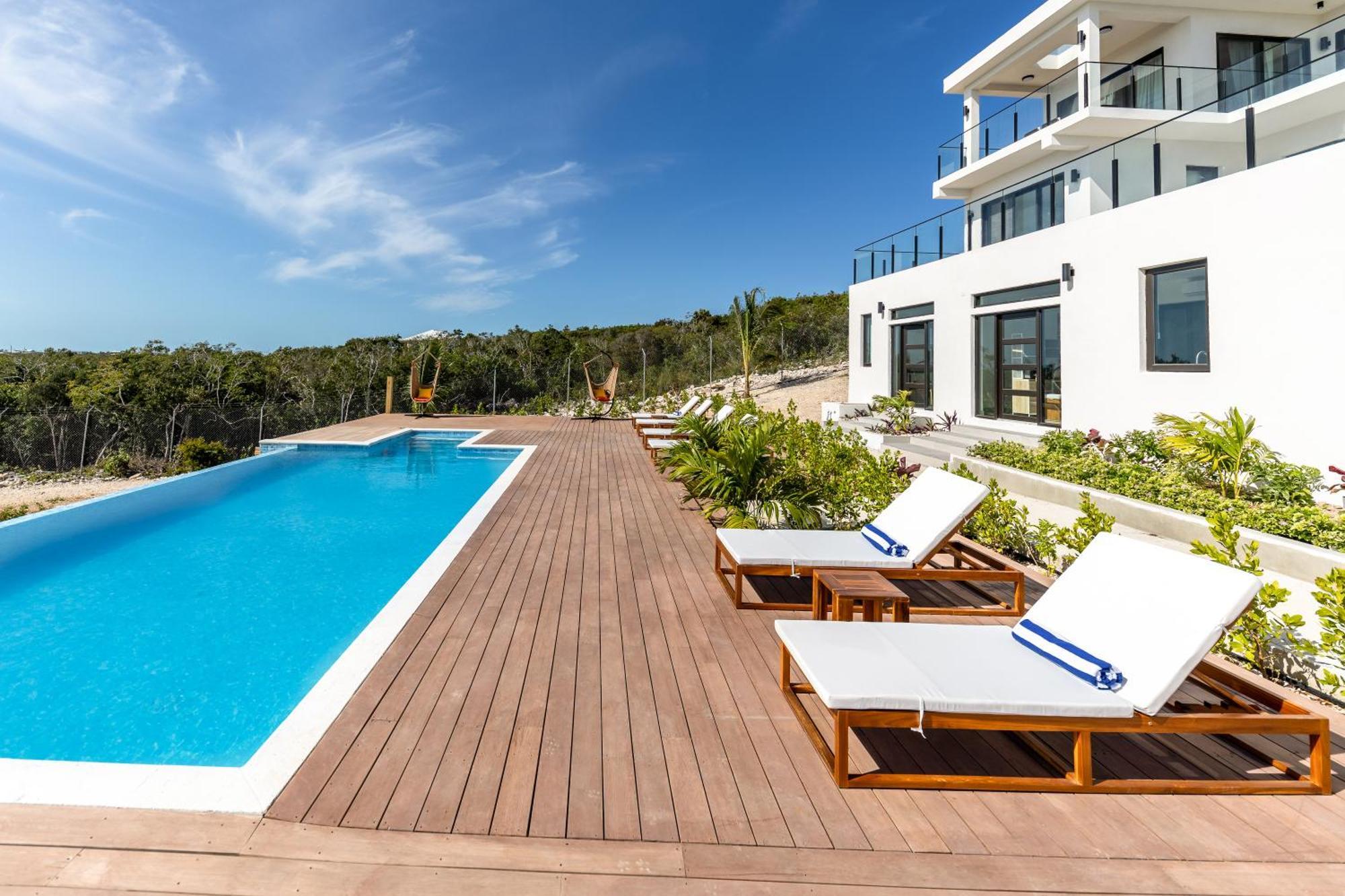 Jade I Long Bay Retreat I Luxury Stay Near Grace Bay & Long Bay Beach Extérieur photo