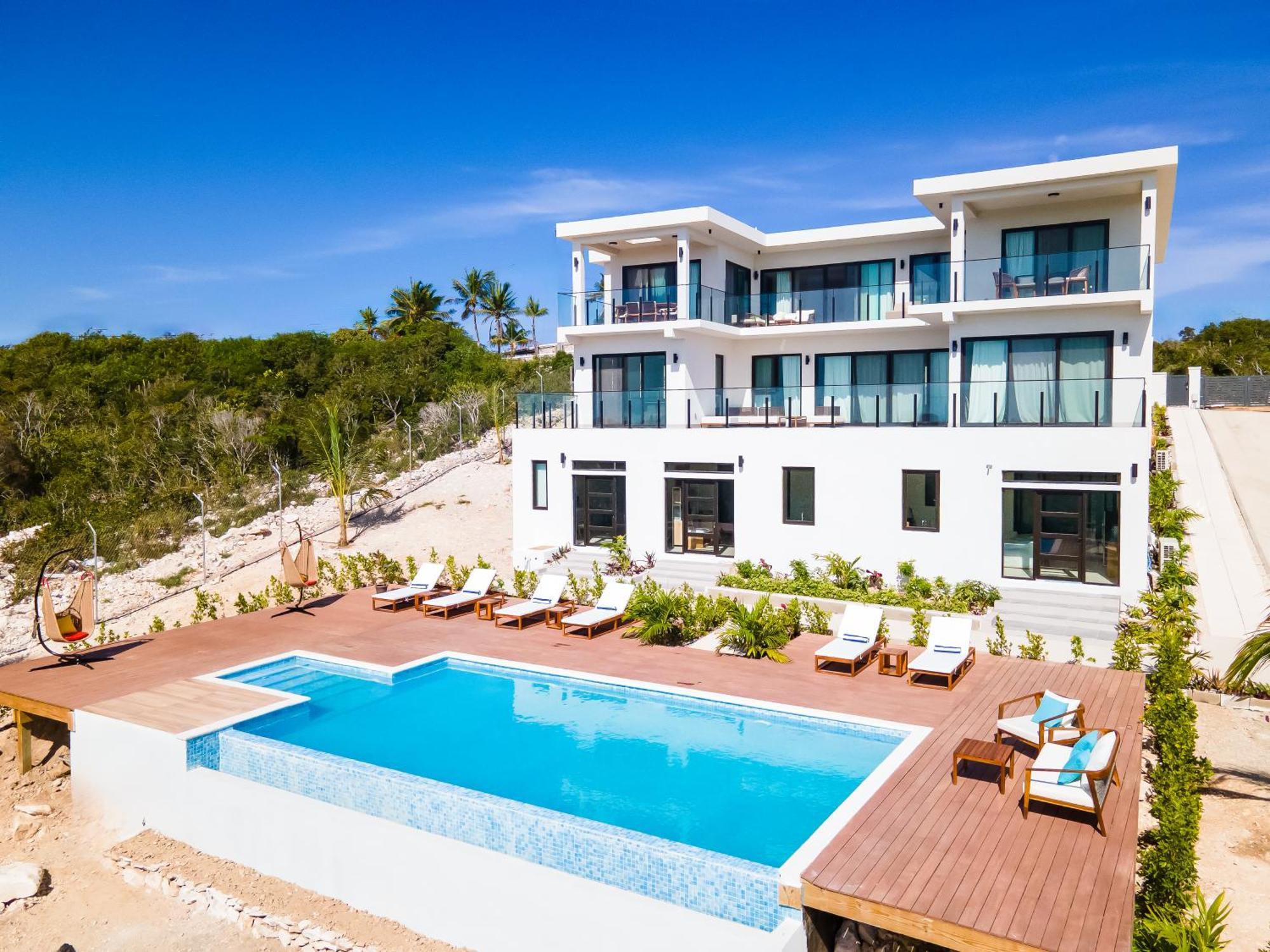 Jade I Long Bay Retreat I Luxury Stay Near Grace Bay & Long Bay Beach Extérieur photo